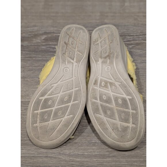 Bzees Serendipidy SZ 9.5M Women’s Yellow Frayed Slide On Sandals Shoes - Picture 8 of 16